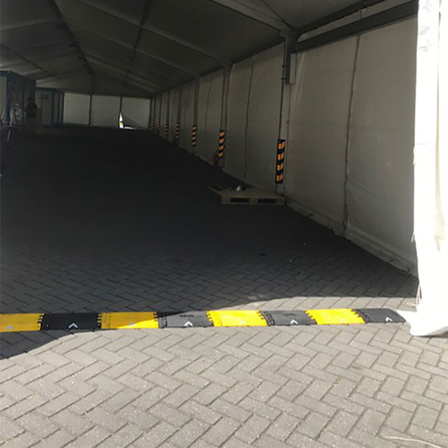 rubber-united-flexible-speed-bump-portable-road -bump