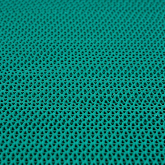 Anti-slip PVC Floor Mats - 2.5 x 1.2m - Image 6