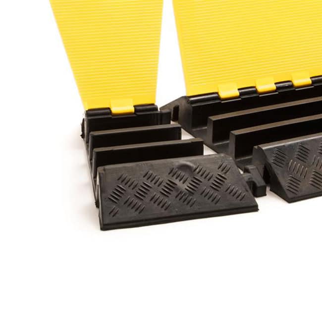 Cable protector 3 channel – Left Corner